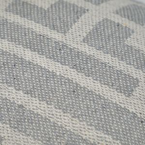 Lot de 2 coussins carrés 40 x 40 cm en coton brodé avec motifs géométriques gris et écru - RAY